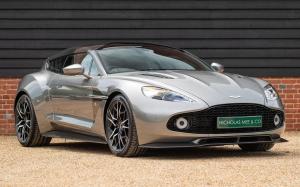 Aston Martin Vanquish Zagato Shooting Brake 2019 года (UK)